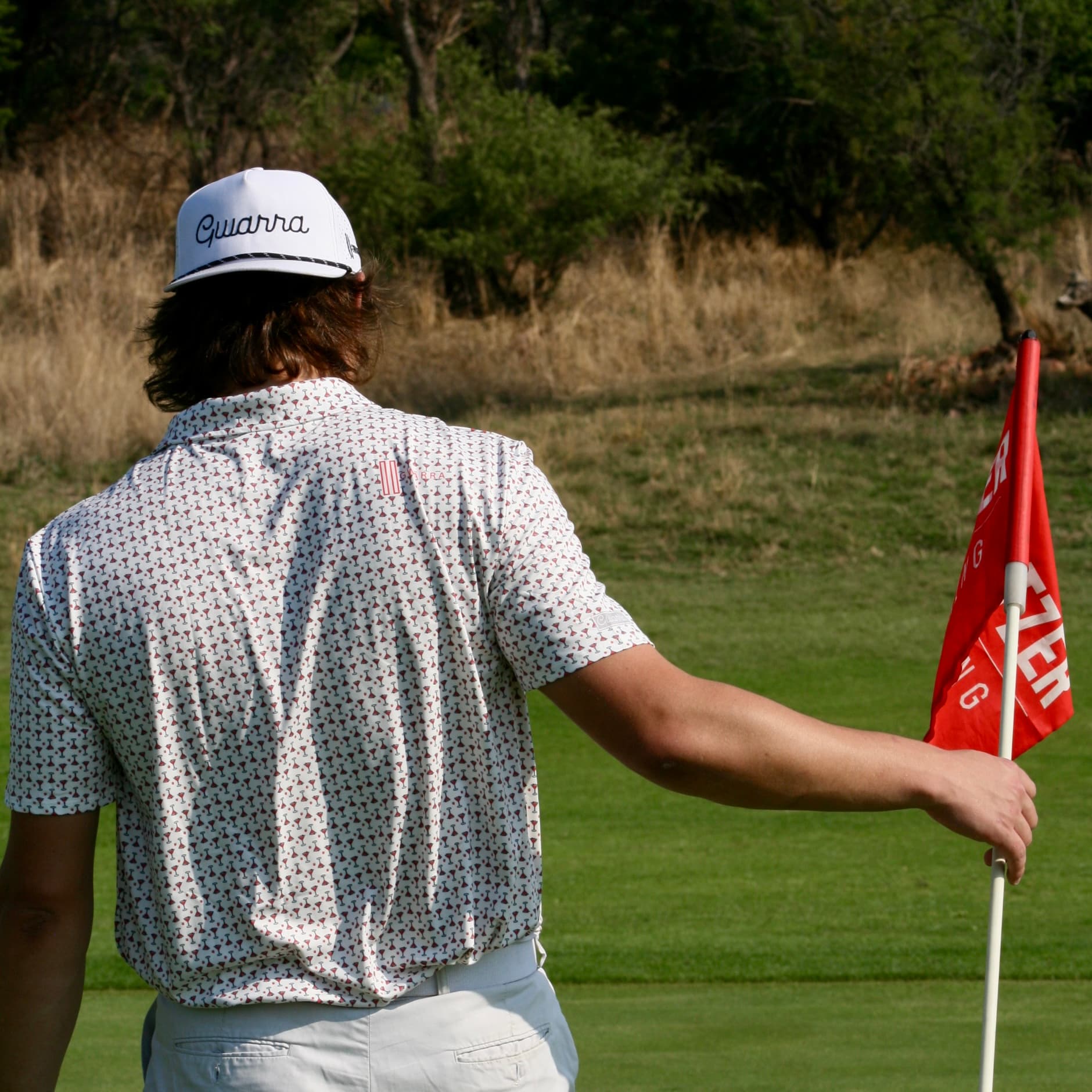 OG Gwarra Rope Cap · White — On the course 1