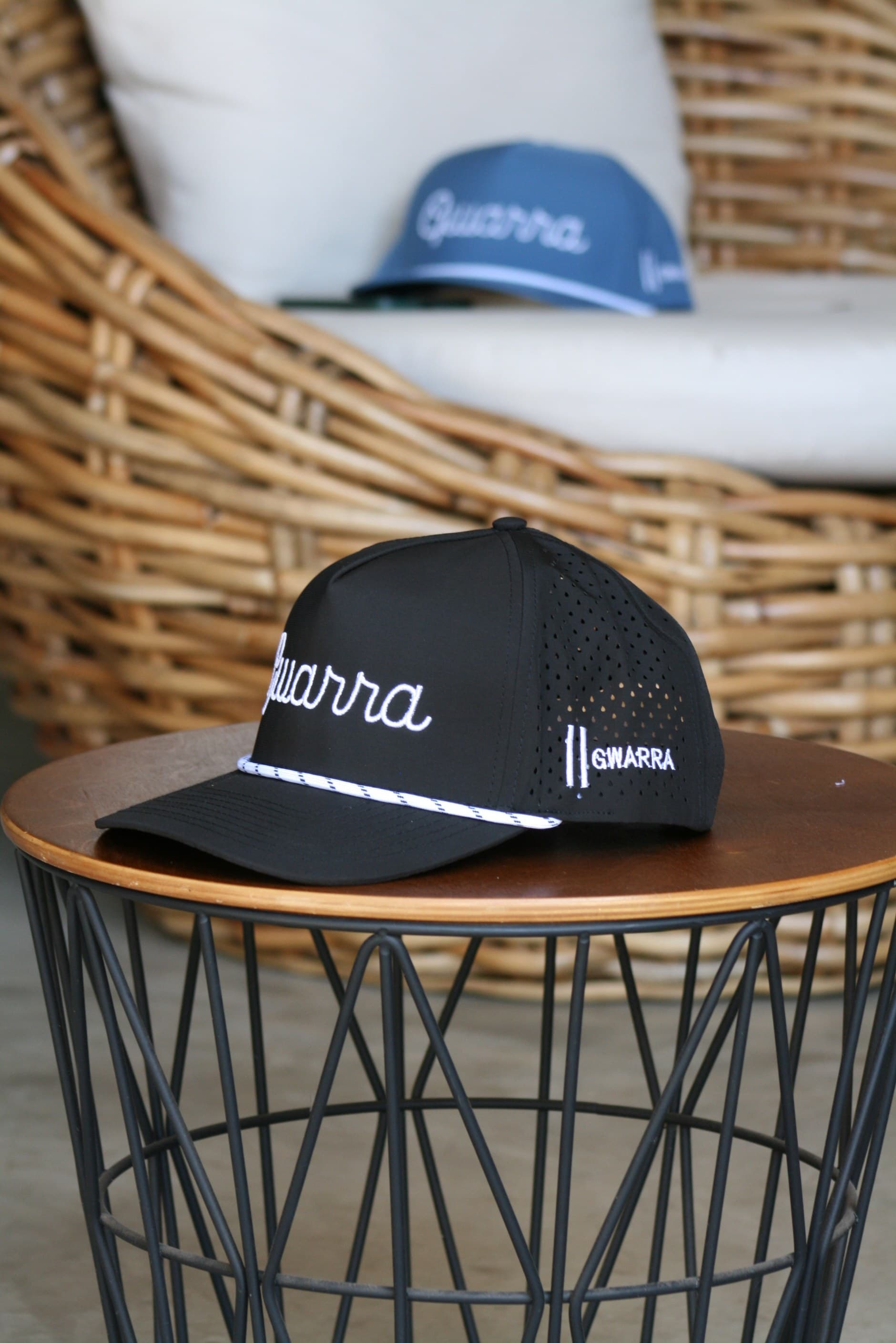 OG Gwarra Rope Cap · Black — On the course 2